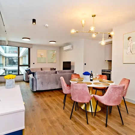 Zatoka Komfortu Blueapart Apartament *