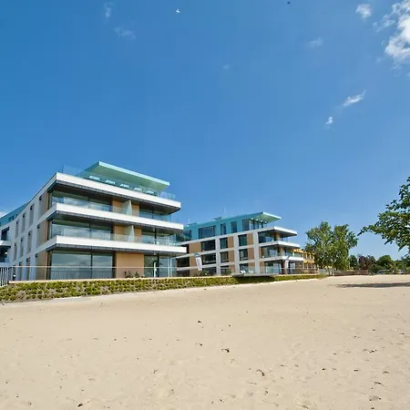 公寓 Zatoka Komfortu Blueapart 亚斯塔尔尼亚